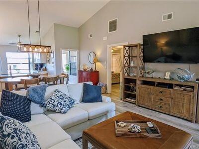 7716 SE Sugar Sand Circle