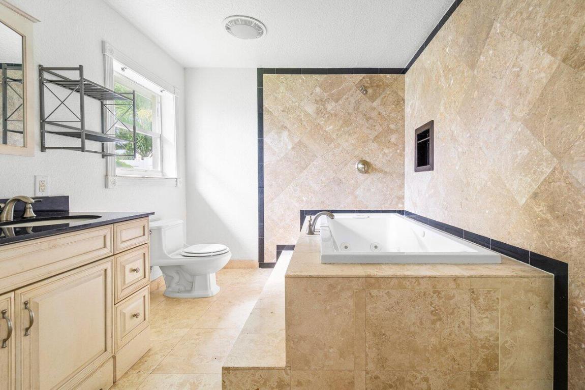 WOODMAR ESTATES - Residential Lease