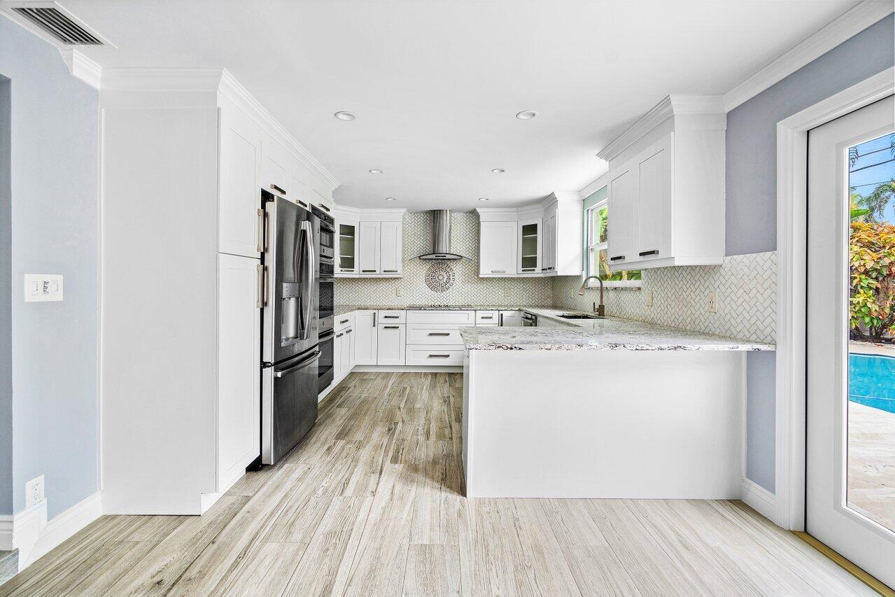 WOODMAR ESTATES - Residential Lease