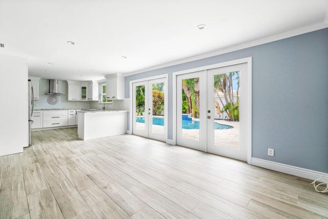 WOODMAR ESTATES - Residential Lease