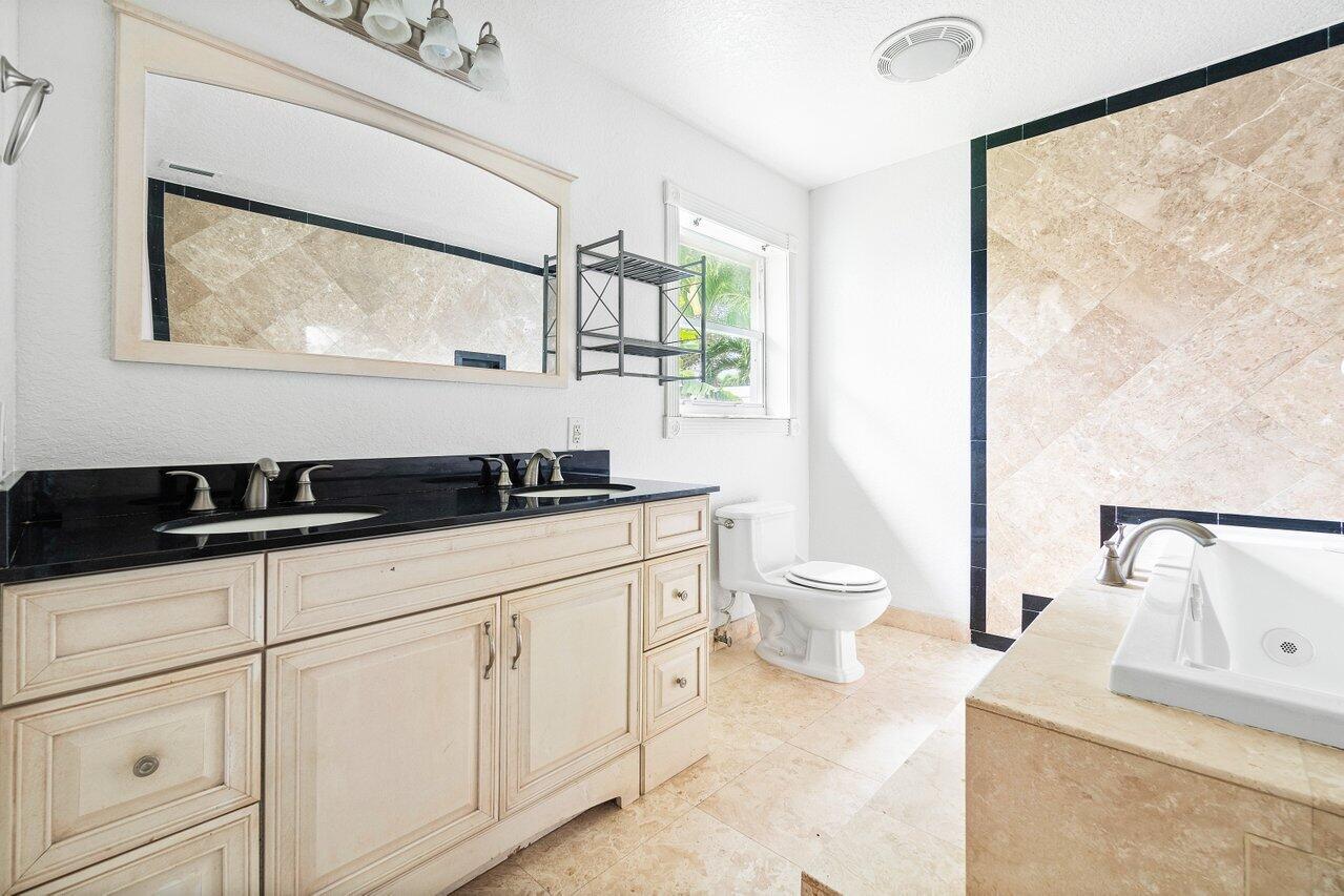 WOODMAR ESTATES - Residential Lease