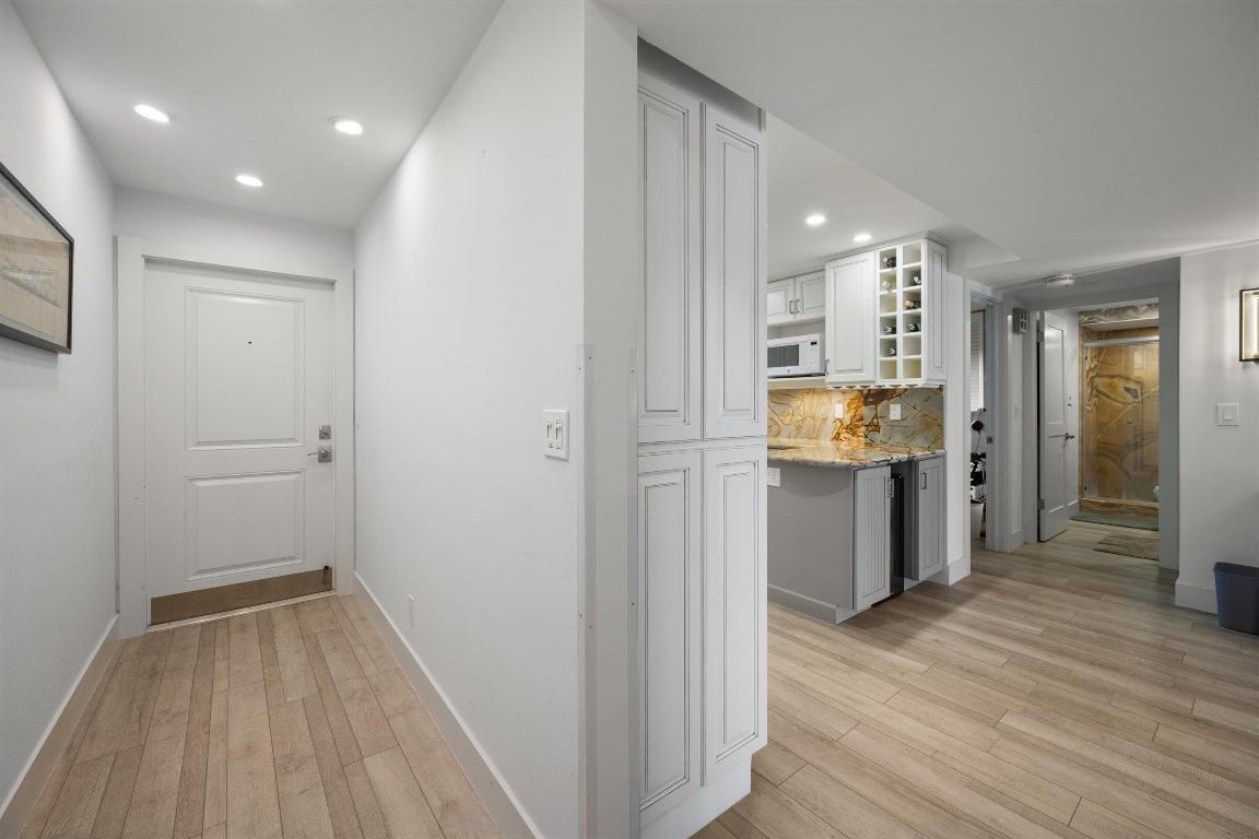 LAKE HARBOR COVE CONDO - Residential