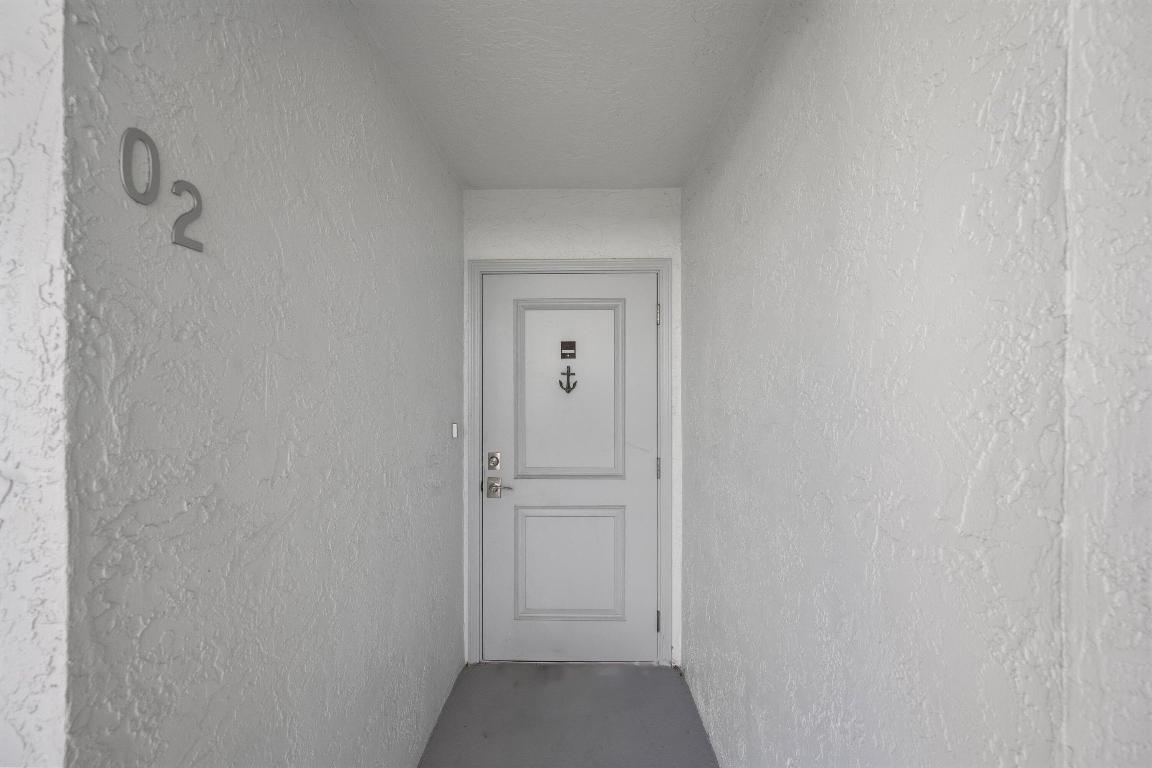 LAKE HARBOR COVE CONDO - Residential