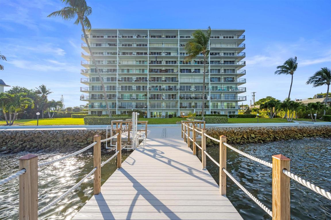 LAKE HARBOR COVE CONDO - Residential