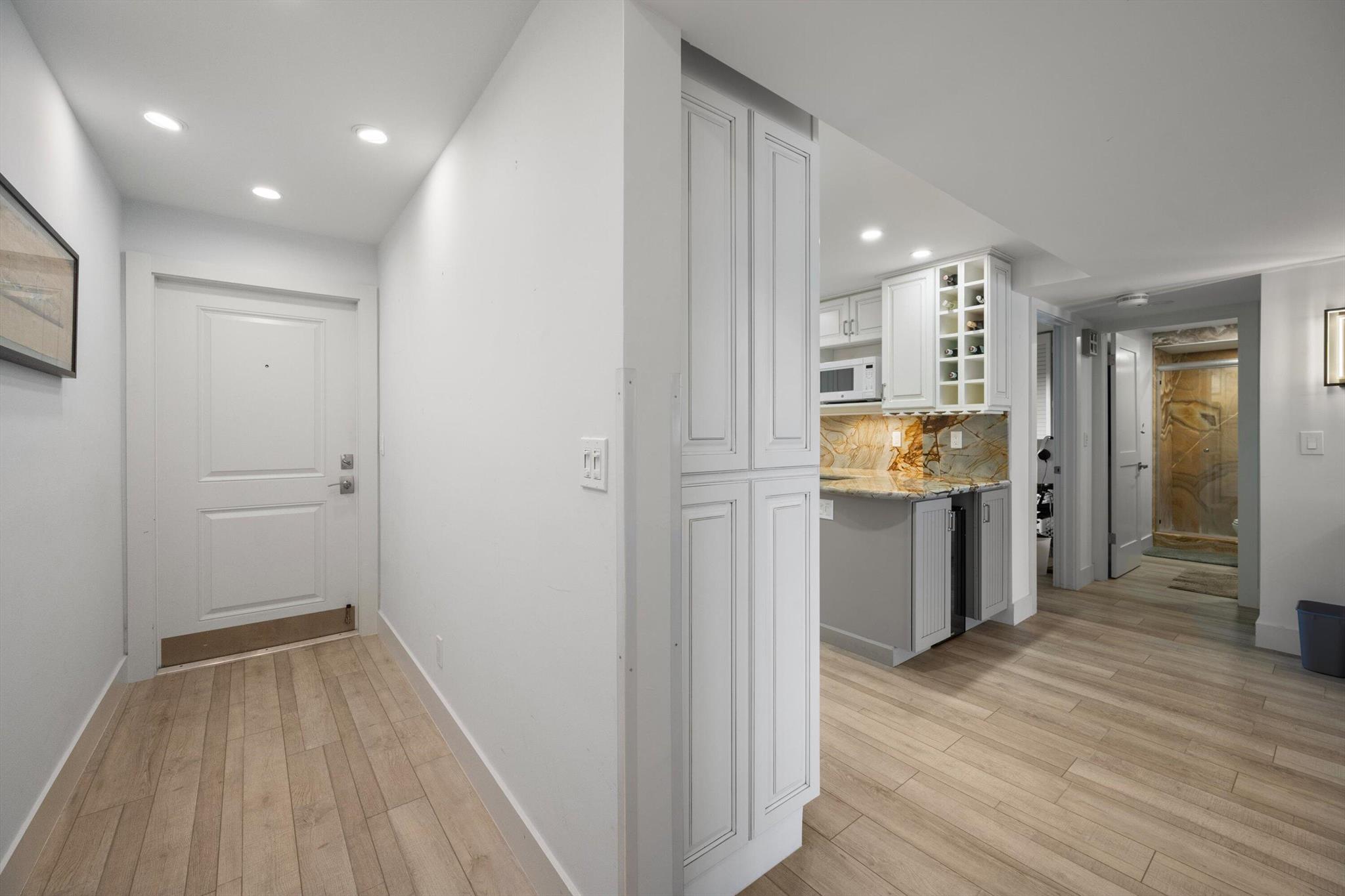 LAKE HARBOR COVE CONDO - Residential