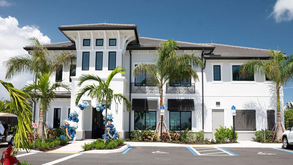 HARBOR ISLE - Residential