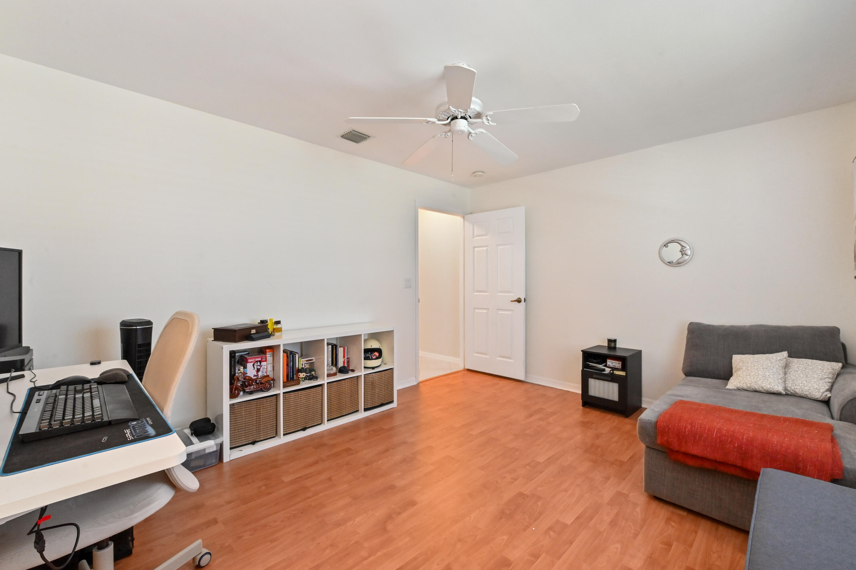 FLORAL LAKES - Residential