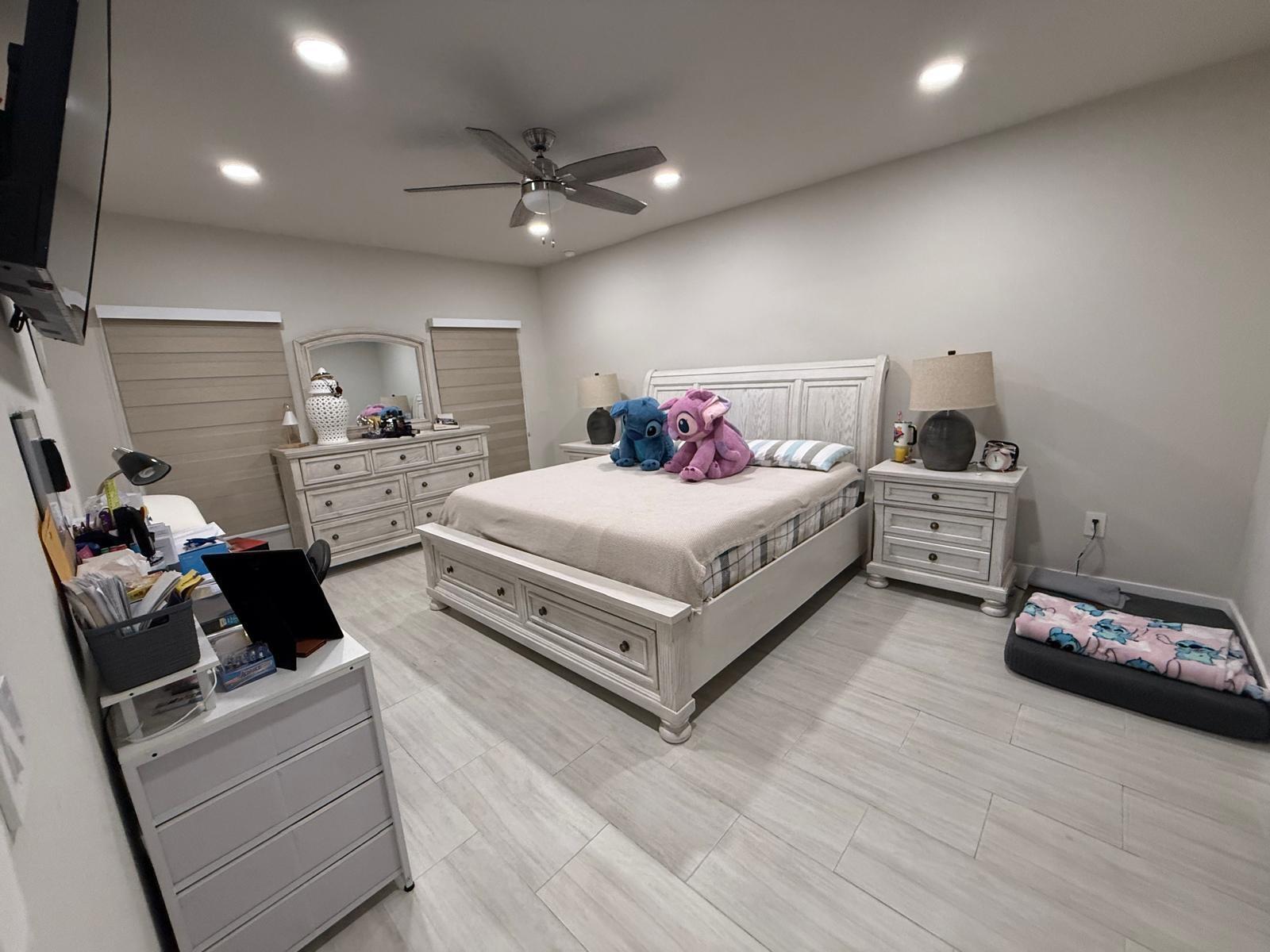 AVALON CROSSING - Residential Lease