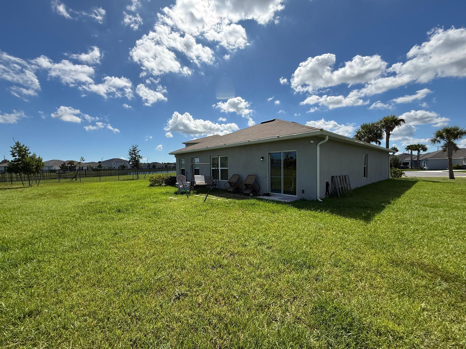 AVALON CROSSING - Residential Lease
