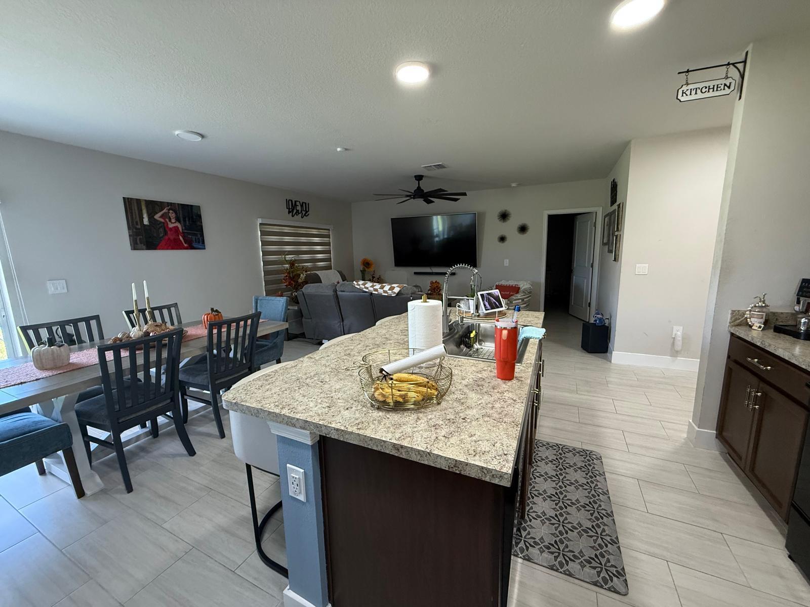AVALON CROSSING - Residential Lease