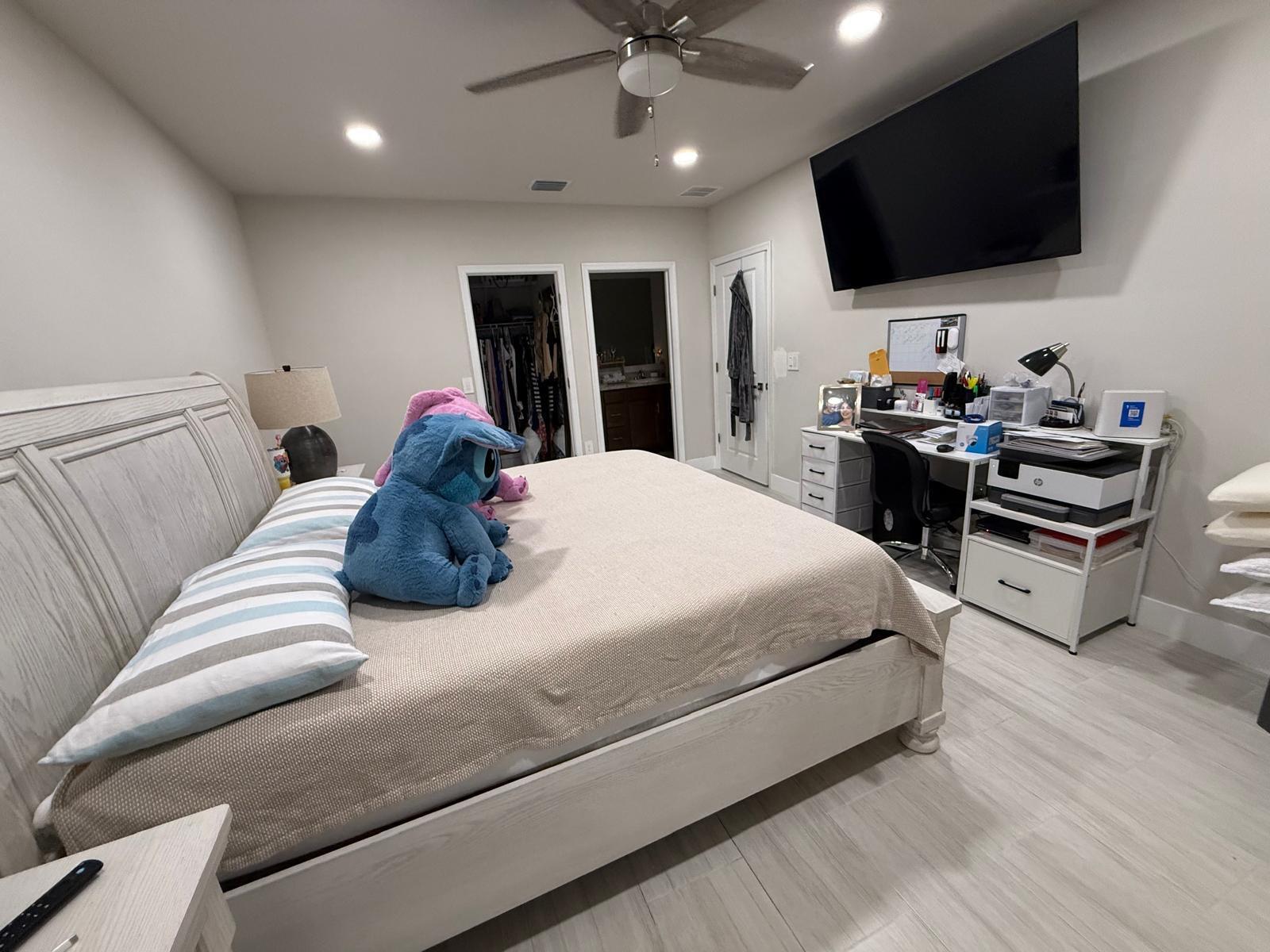 AVALON CROSSING - Residential Lease