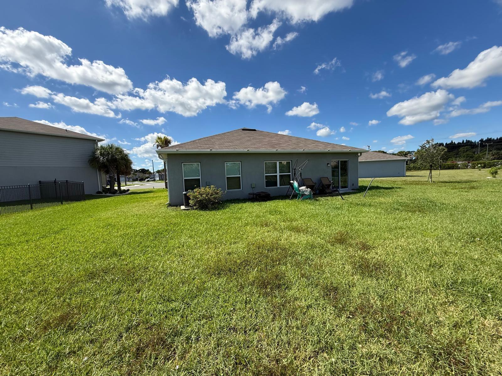 AVALON CROSSING - Residential Lease