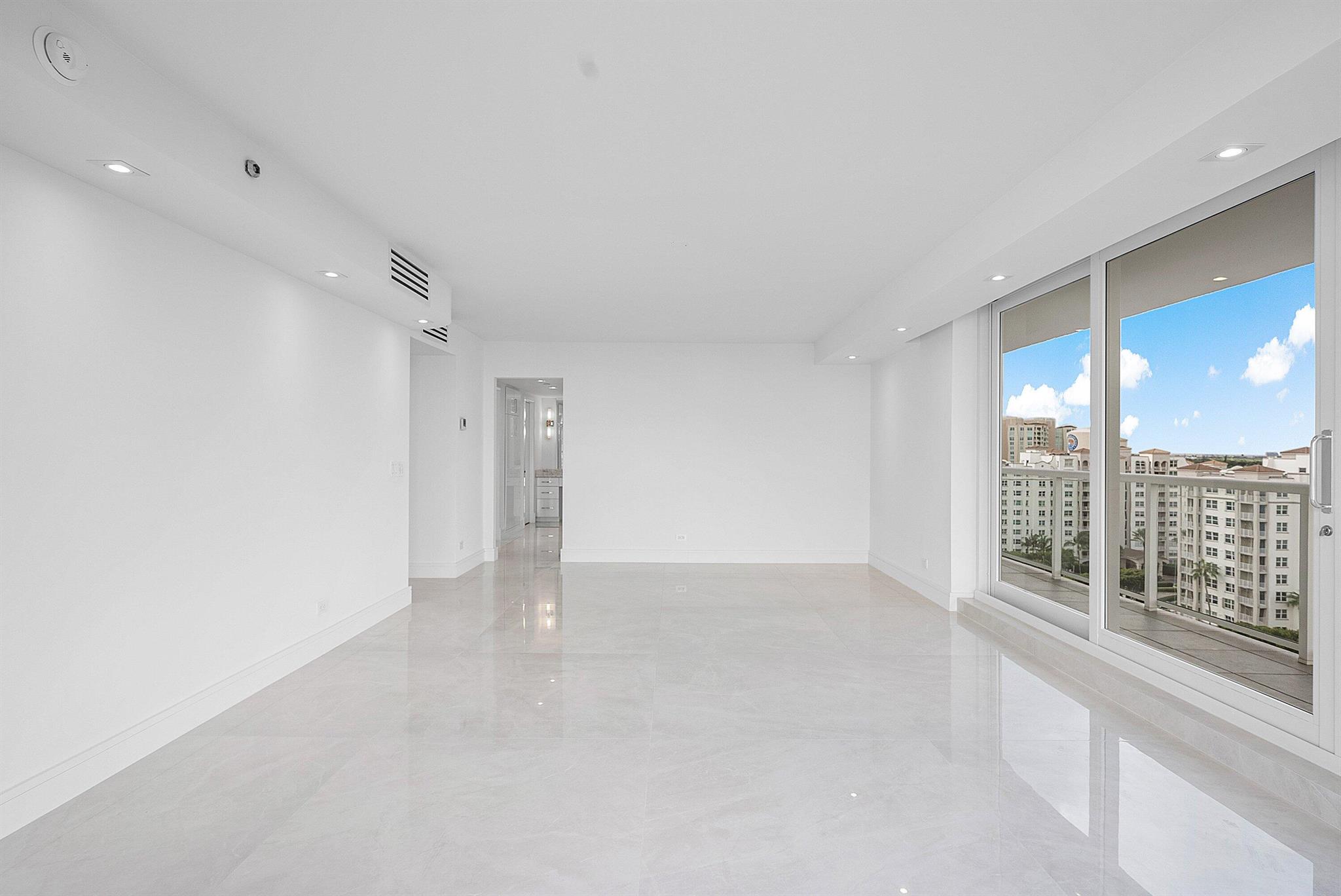 VILLA  NOVA - Residential