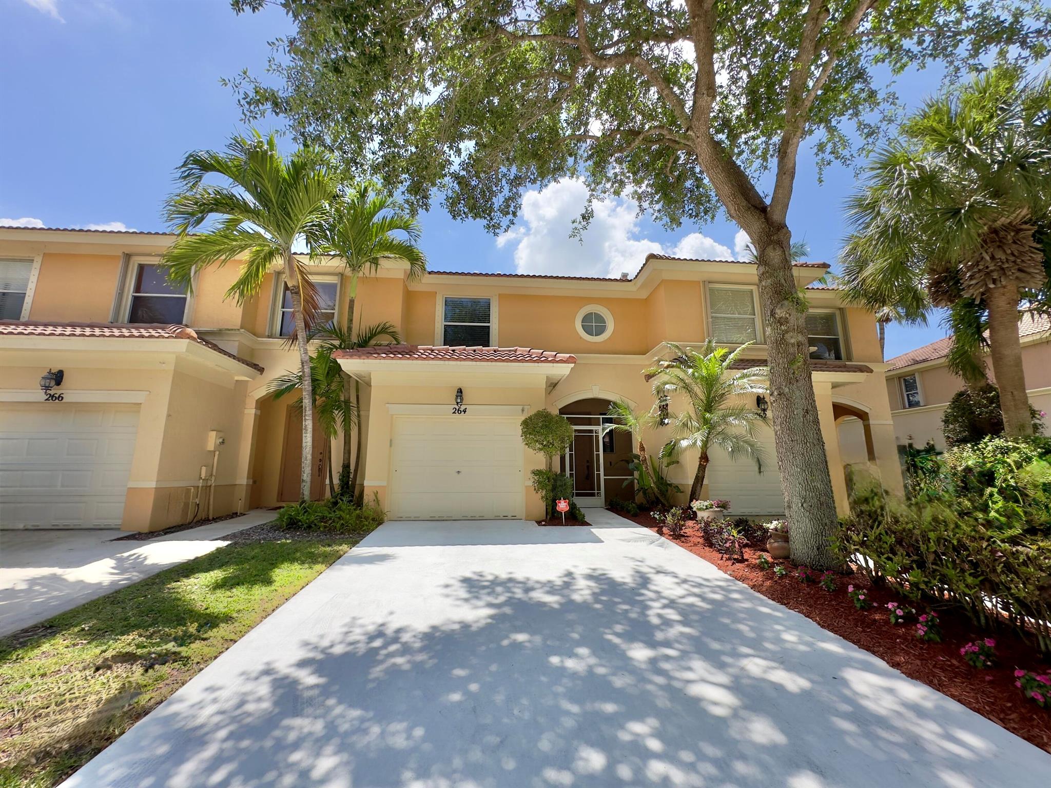 Properties 264 River Bluff Lane