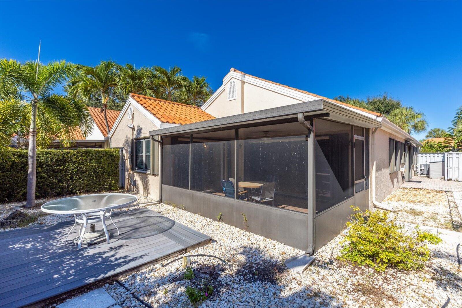 CRYSTAL POINTE 3 - Residential