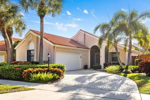 2674 La Lique Circle Palm Beach Gardens FL 33410