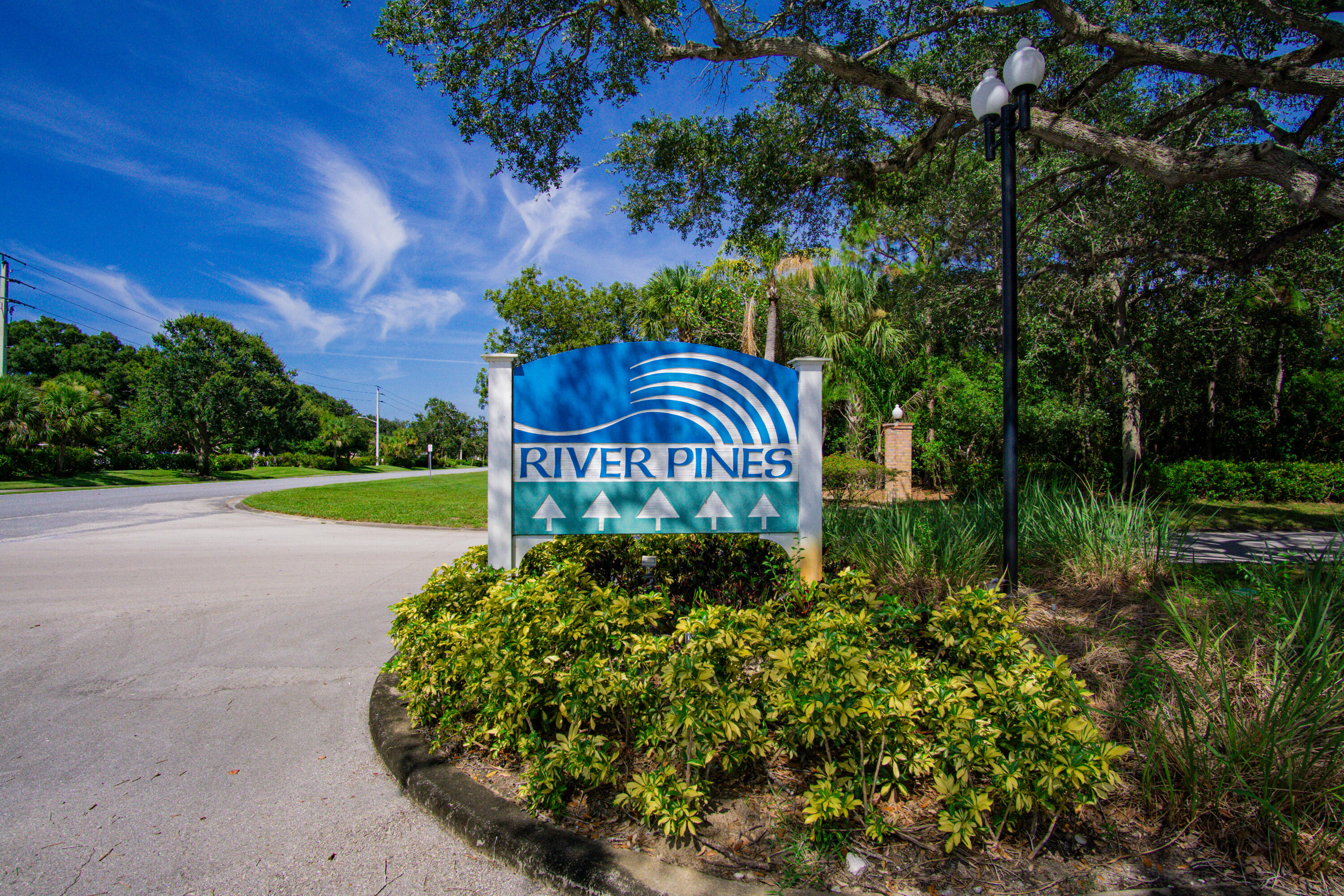 RIVER PINES - Residential Lease