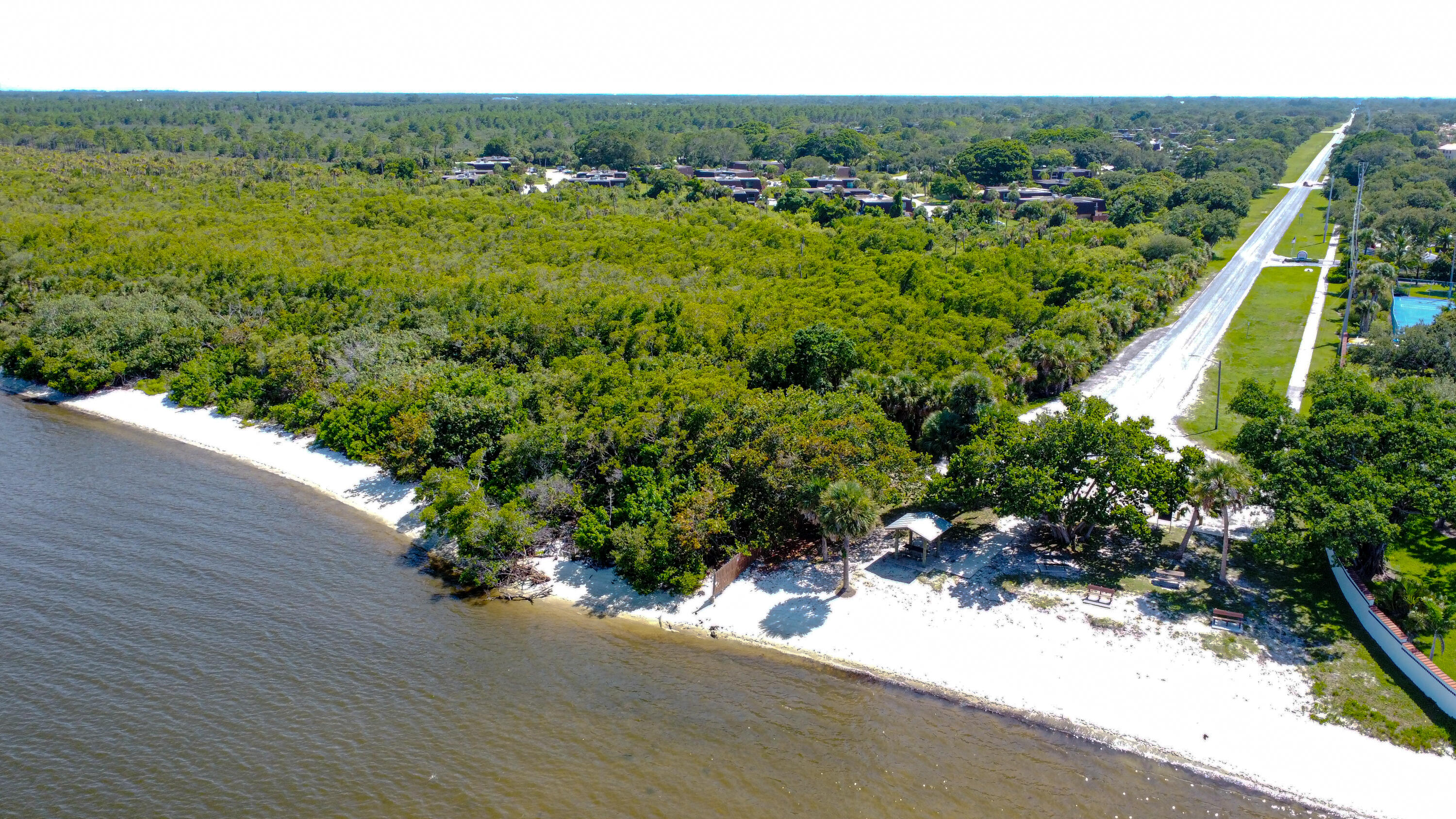 RIVER PINES - Residential Lease