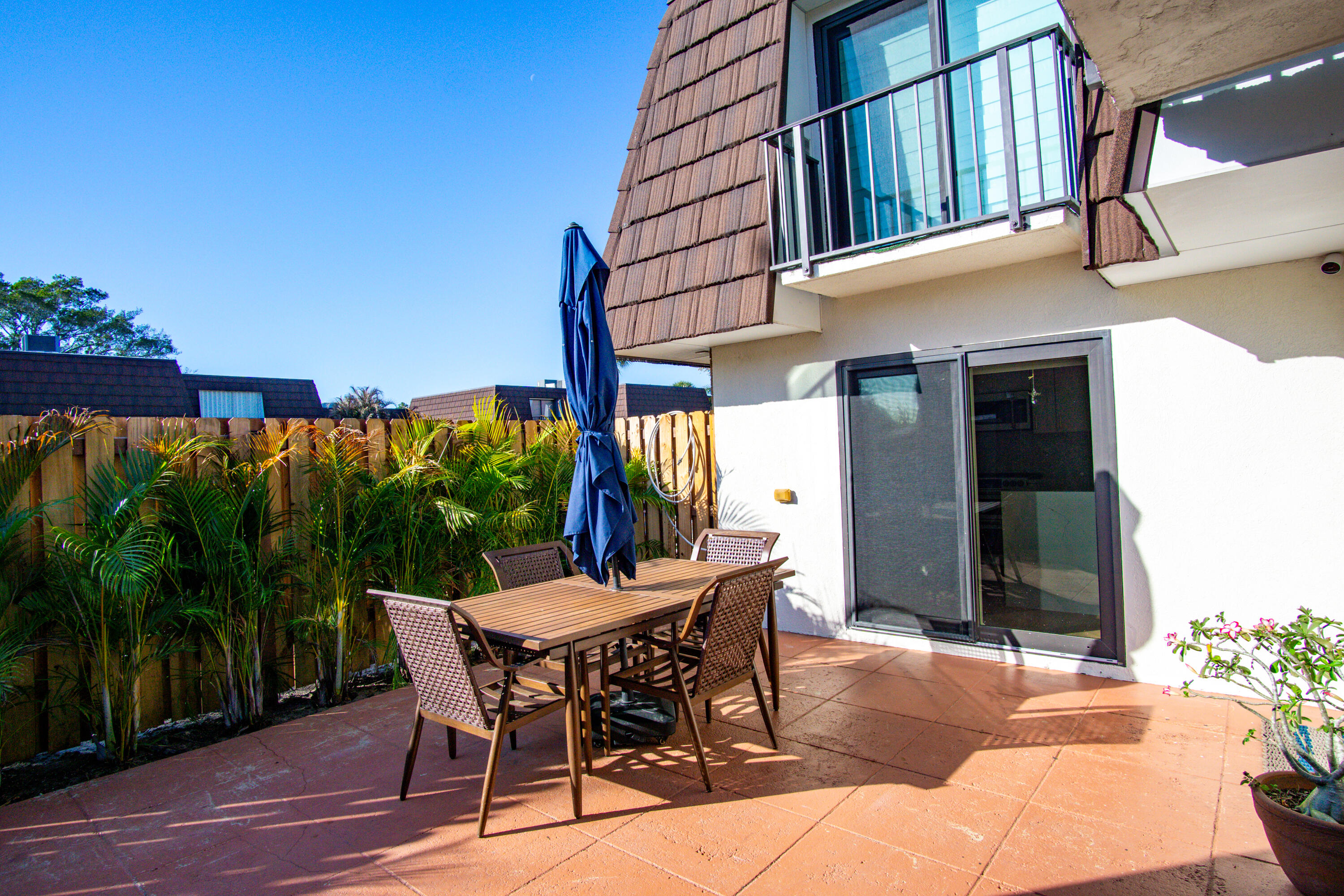 RIVER PINES - Residential Lease