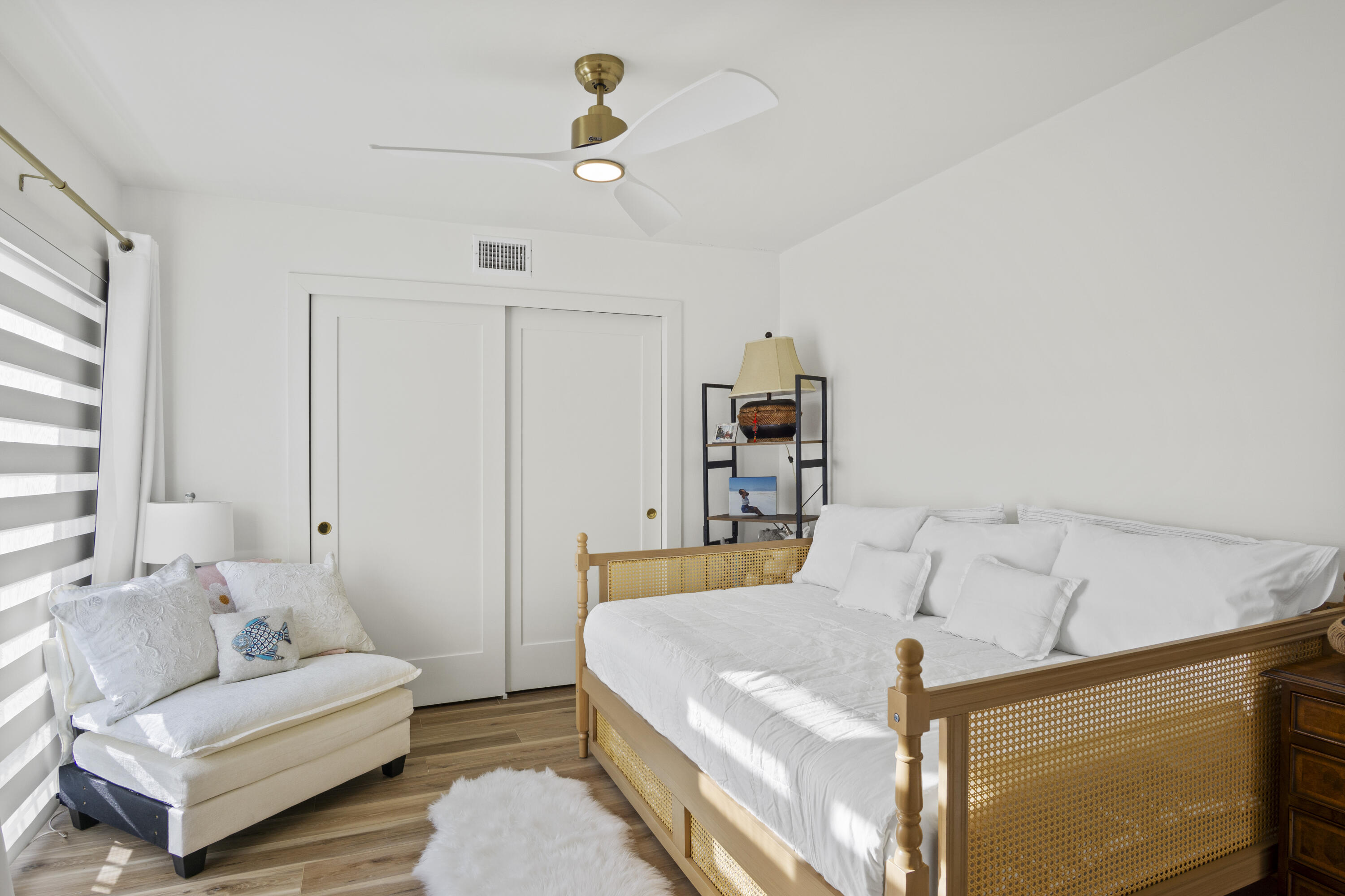 RIVER PINES - Residential Lease