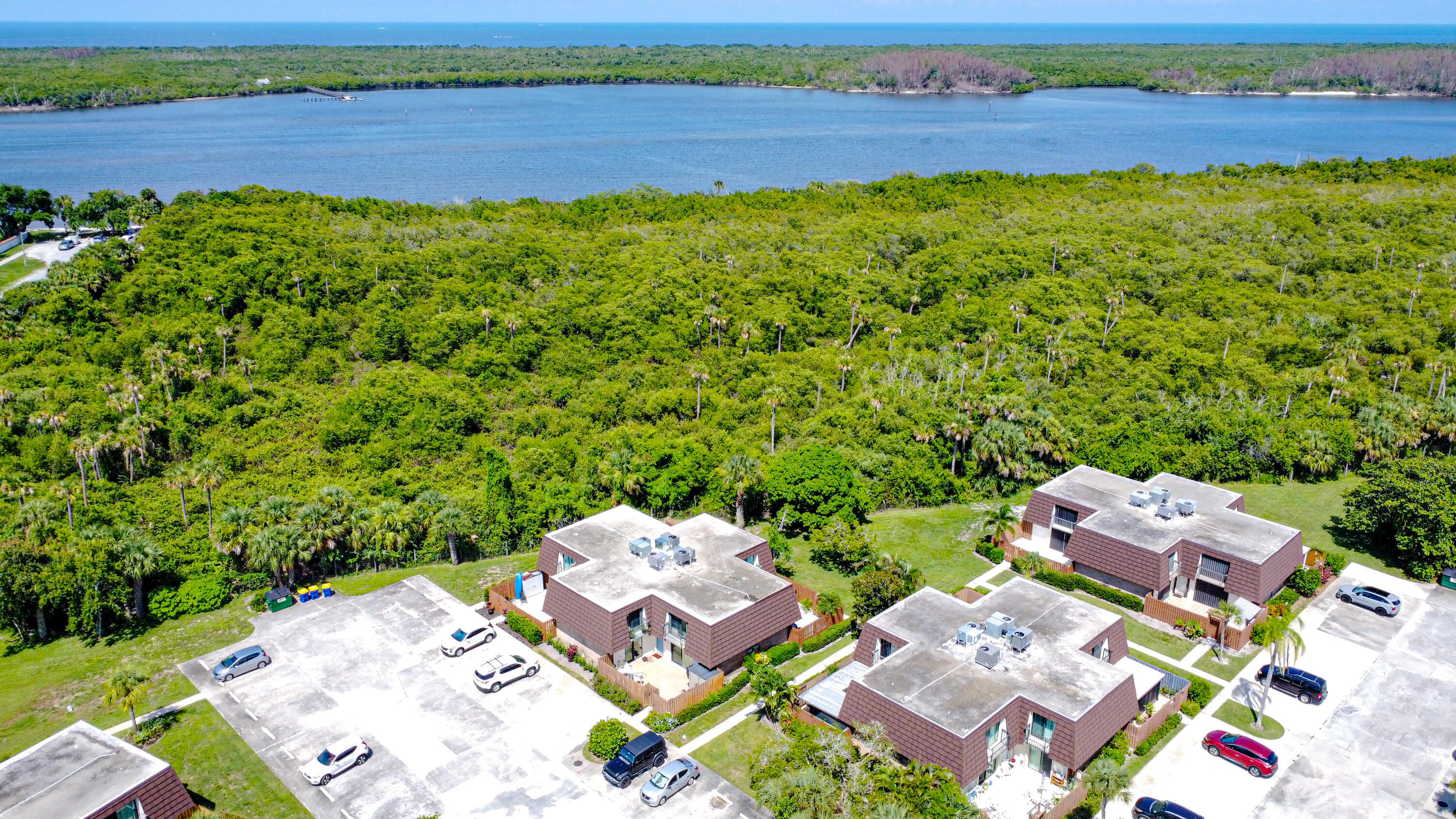 RIVER PINES - Residential Lease