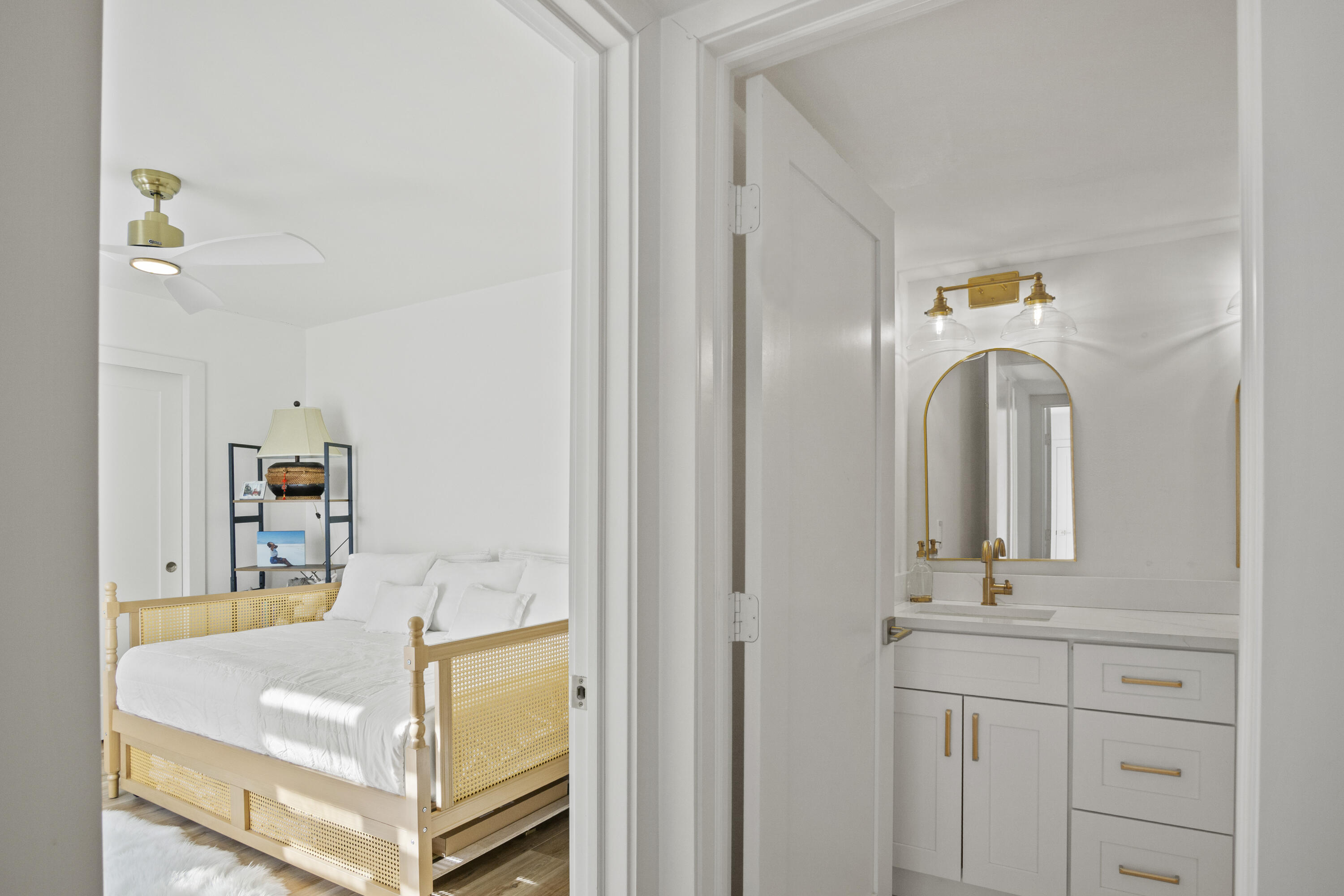 RIVER PINES - Residential Lease