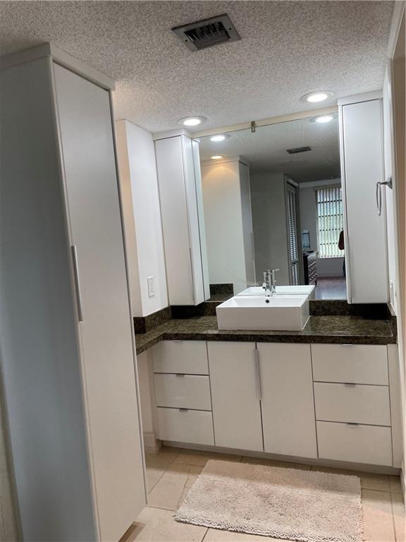 Palm-Aire - Residential