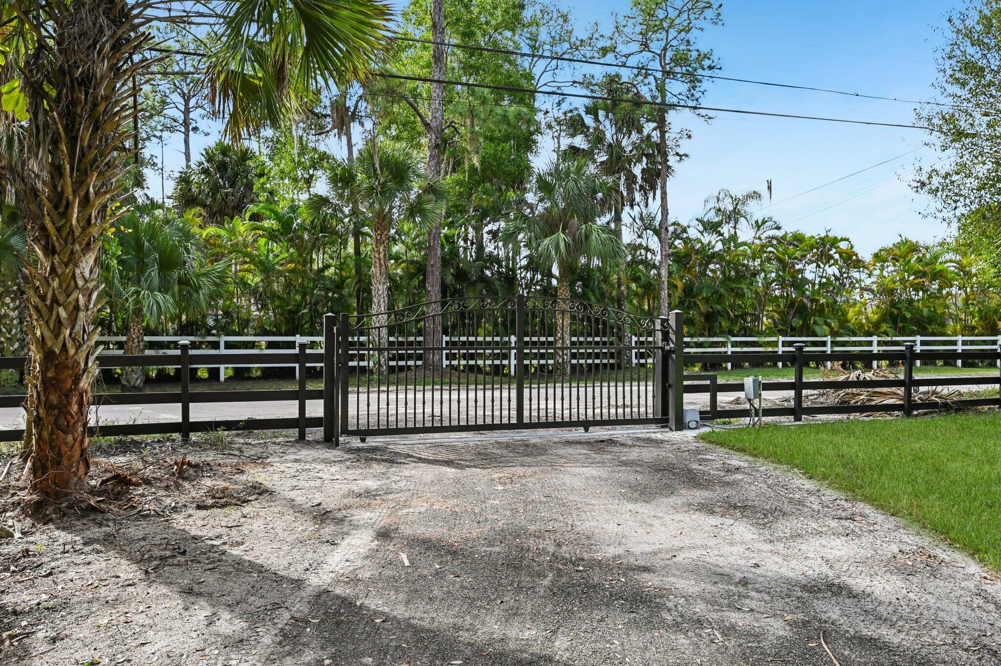 Palm City Farms - Residential
