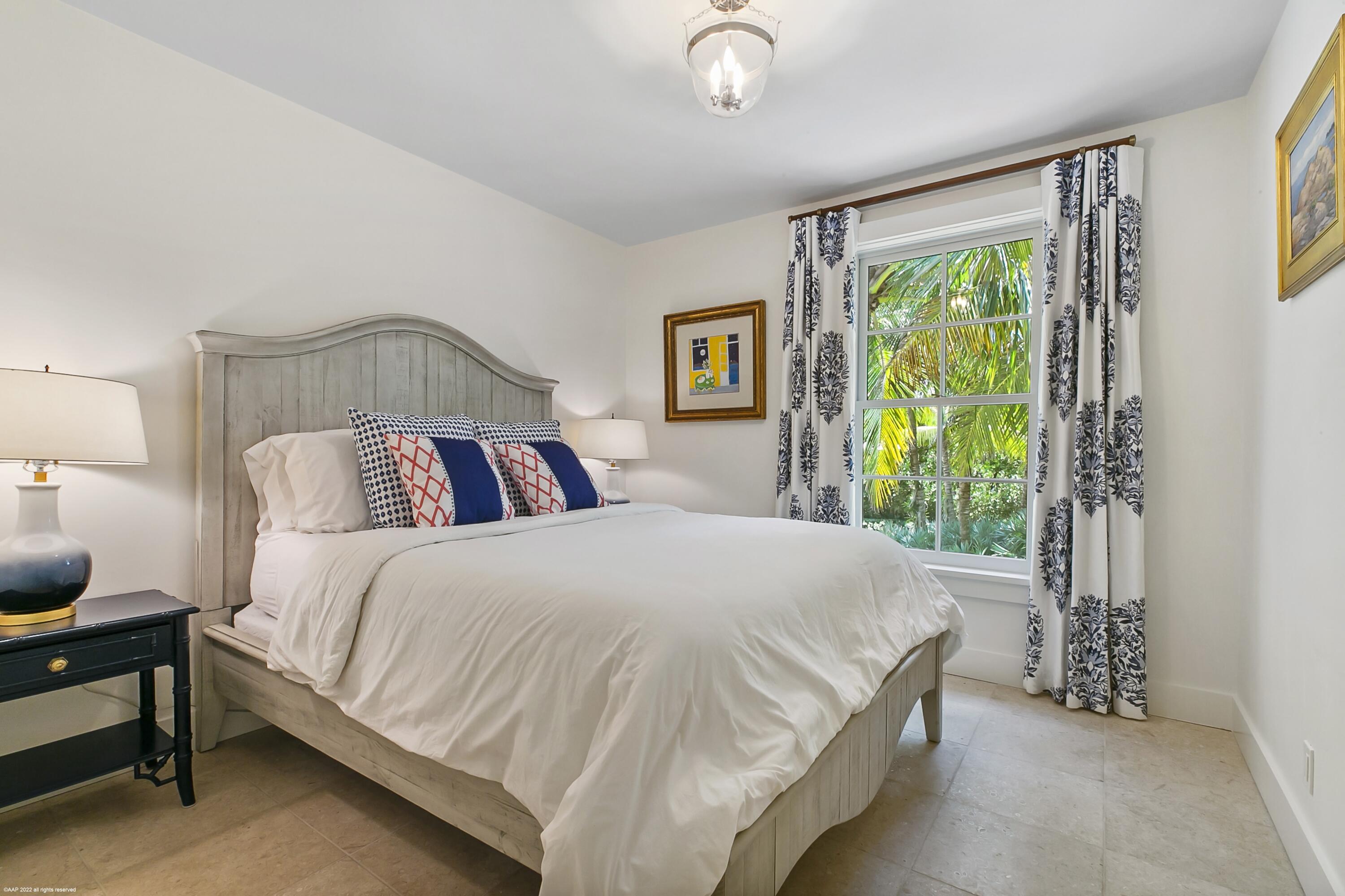 JUPITER ISLAND - Residential