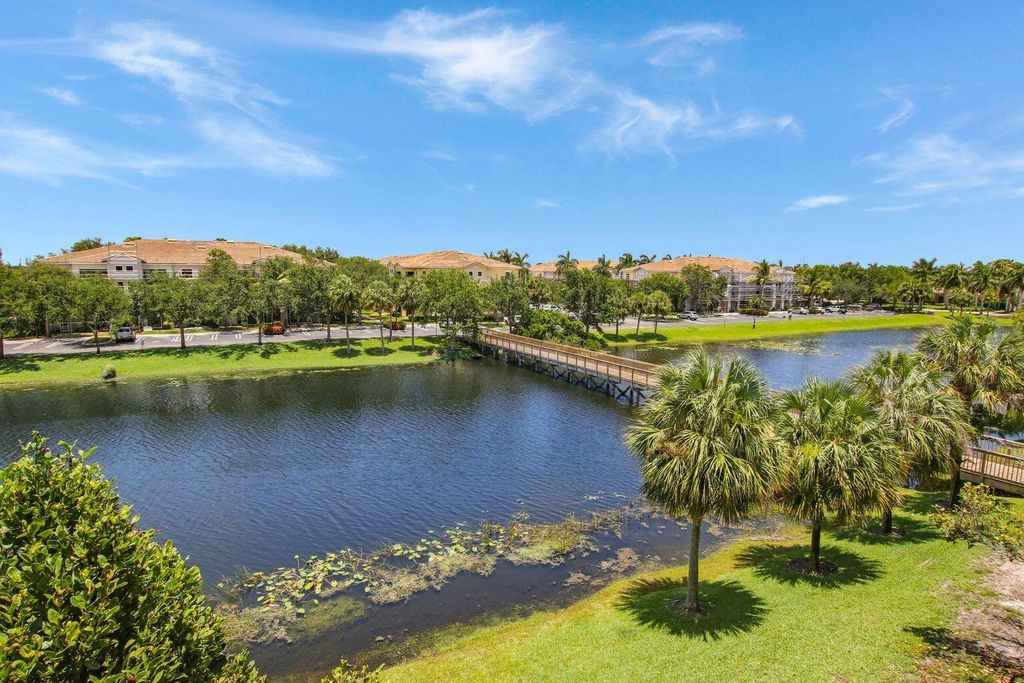 Photo of 2917 Tuscany Court #304, Palm Beach Gardens, FL 33410 (MLS # R10801605)