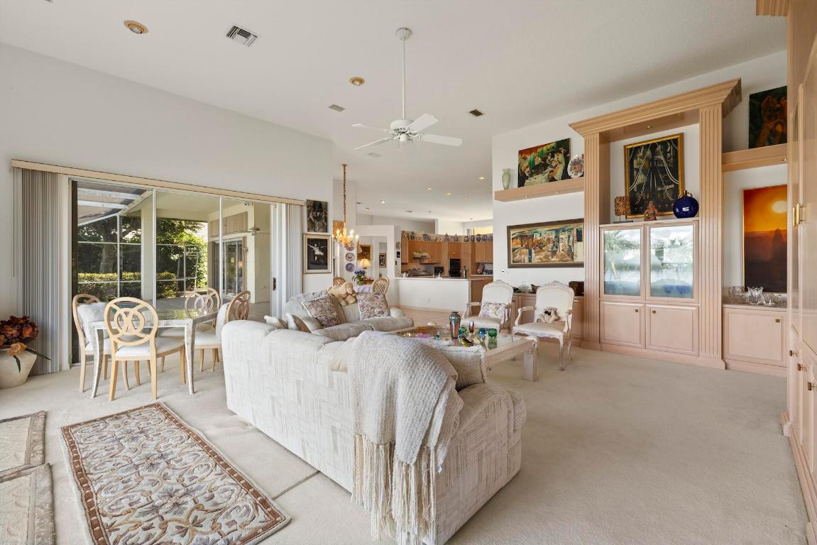 GREENVIEW COVE OF WELLINGTON - Residential