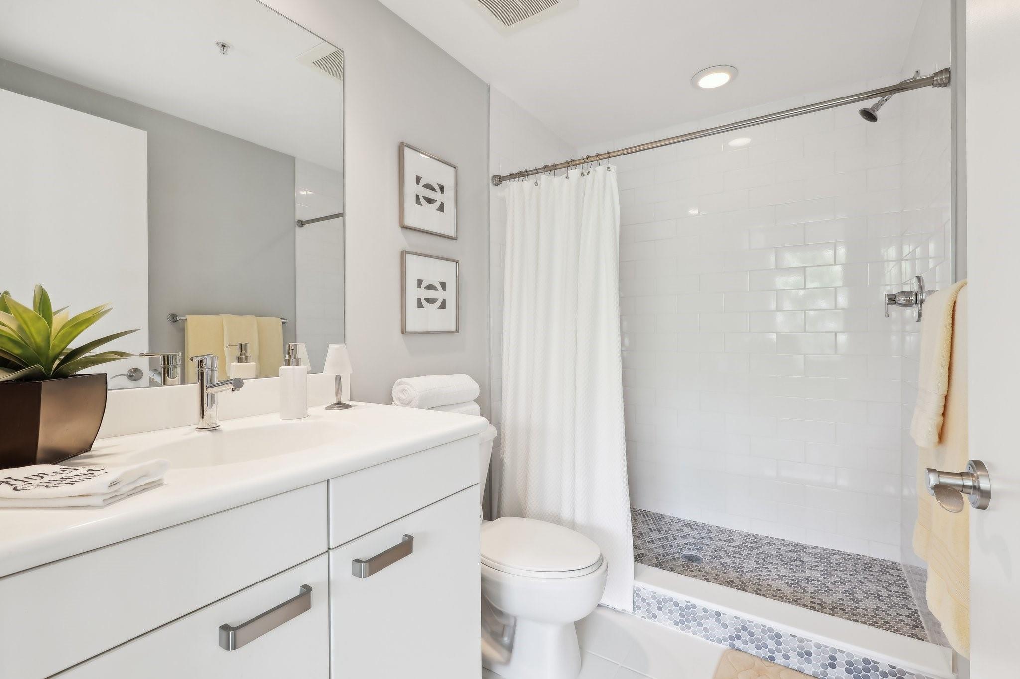 Island City Lofts - Residential