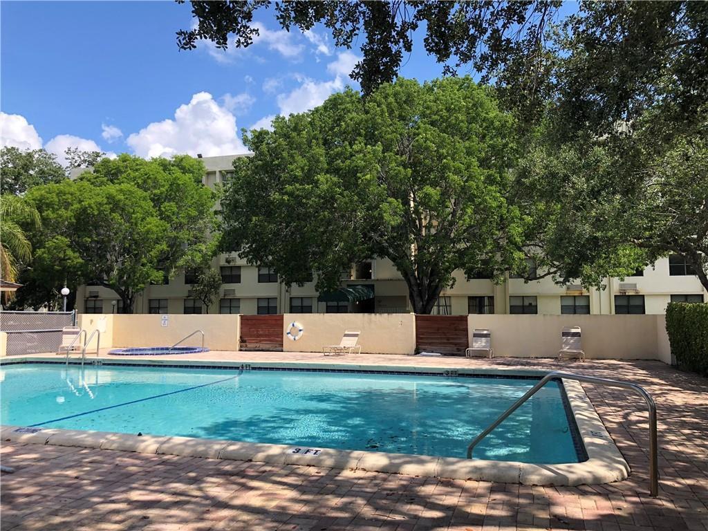 CORAL SPRINGS TOWER CLUB - Residential Lease