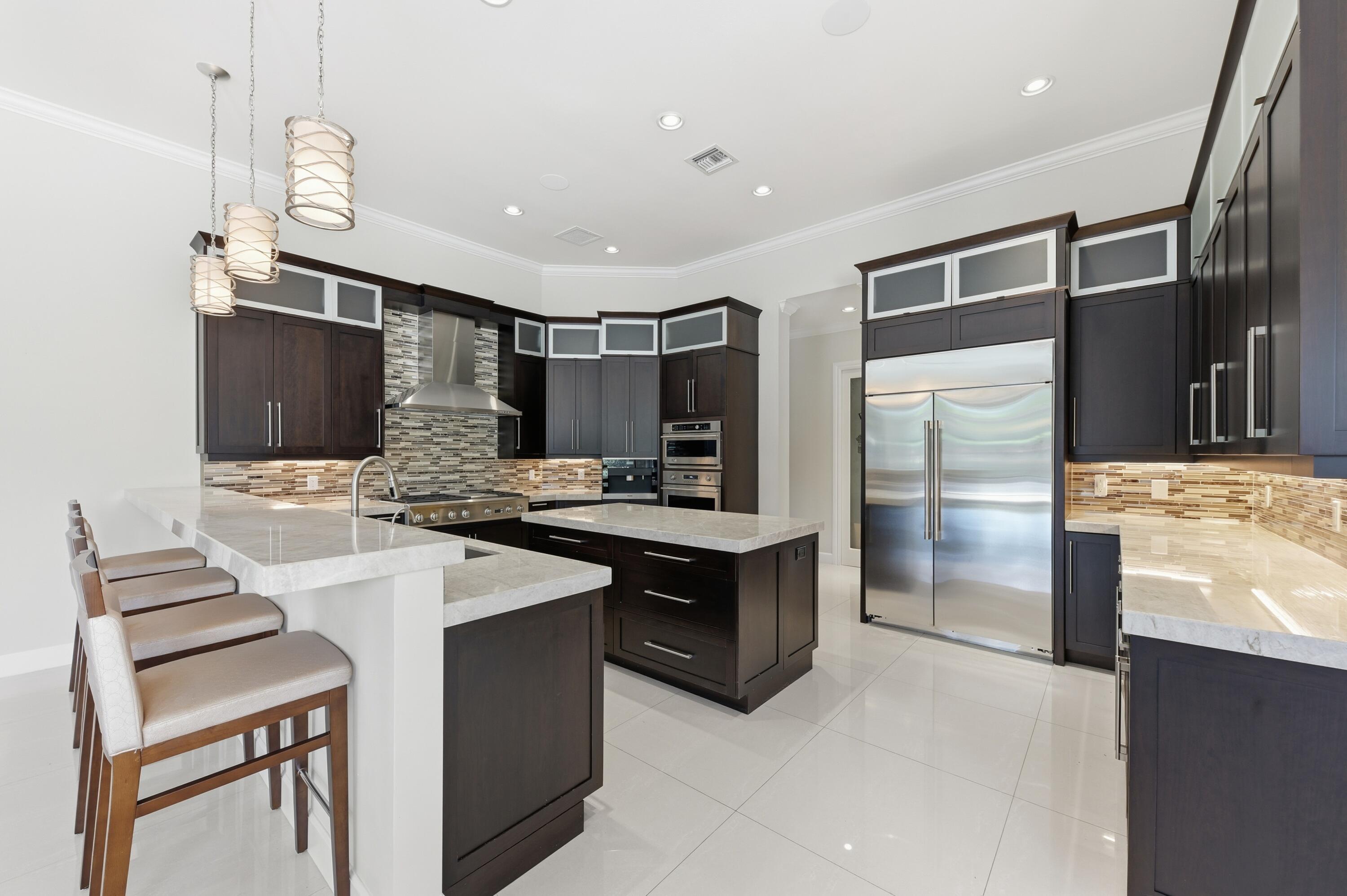 PINEWOOD OF WELLINGTON - Residential