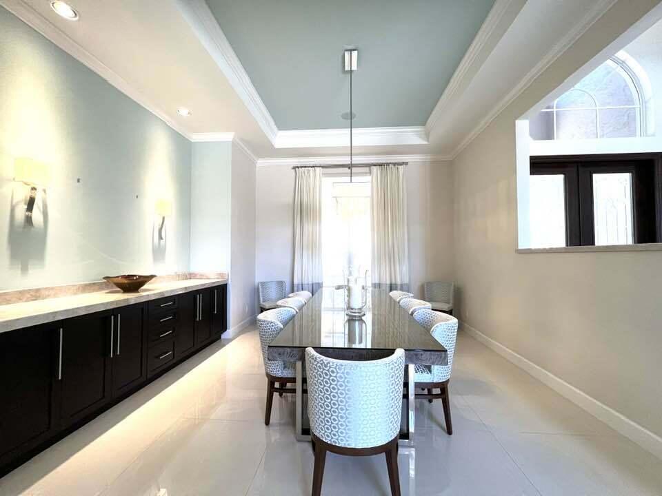 PINEWOOD OF WELLINGTON - Residential