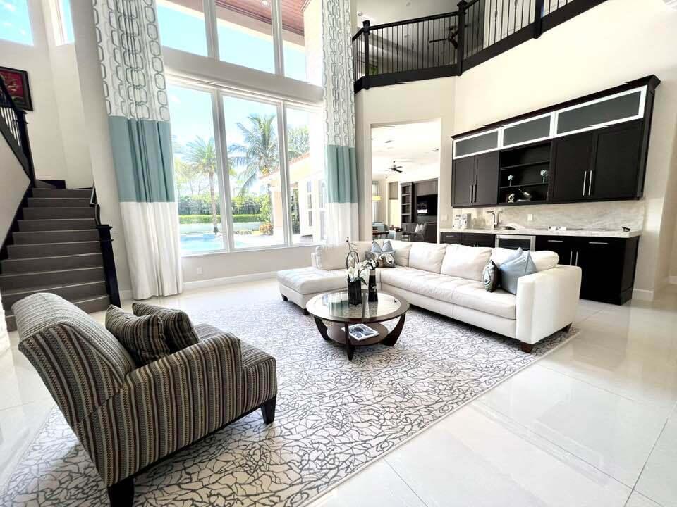 PINEWOOD OF WELLINGTON - Residential