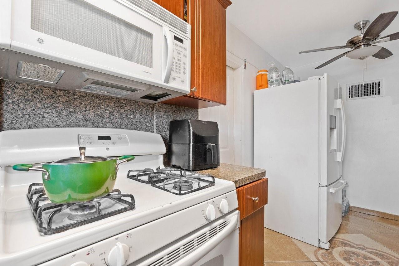 LAKE WORTH TOWN OF ADD 1 - Residential Income