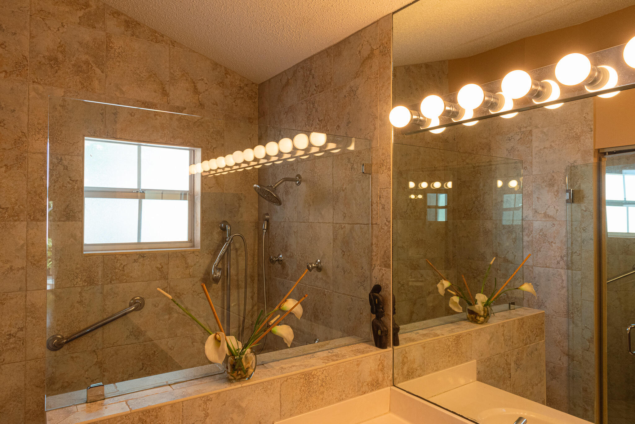 BREAKERS WEST 13 - Residential