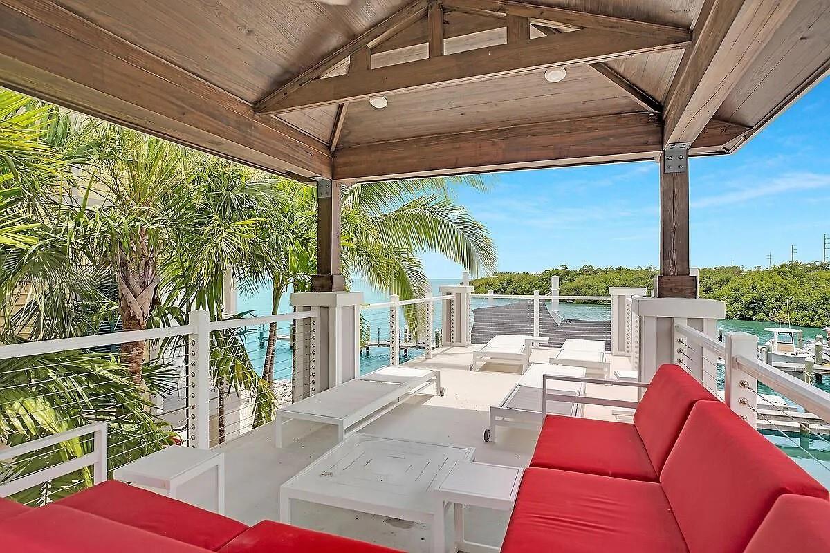 Ocean Breeze - Residential