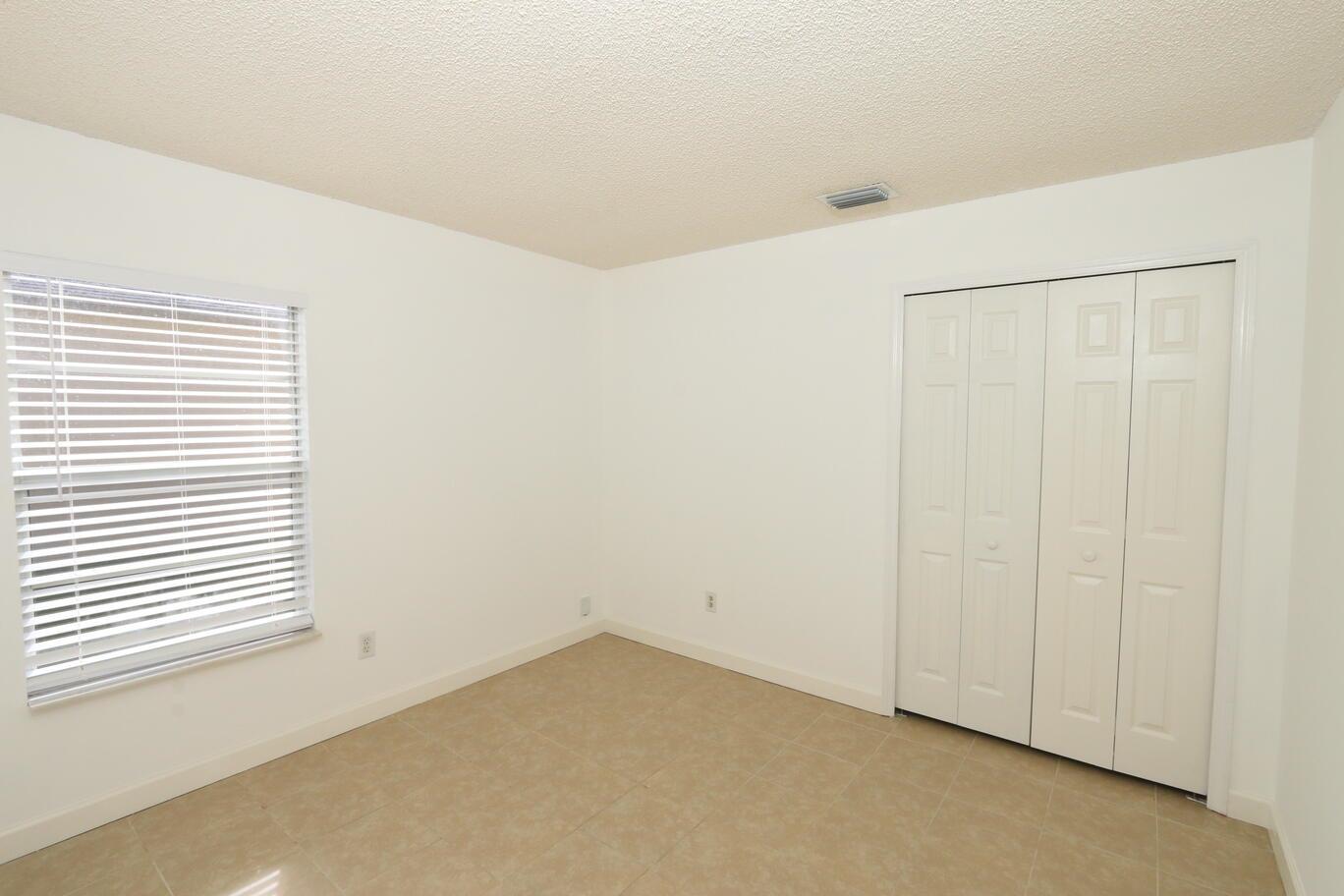 PORT ST LUCIE SECTION 39 - Residential