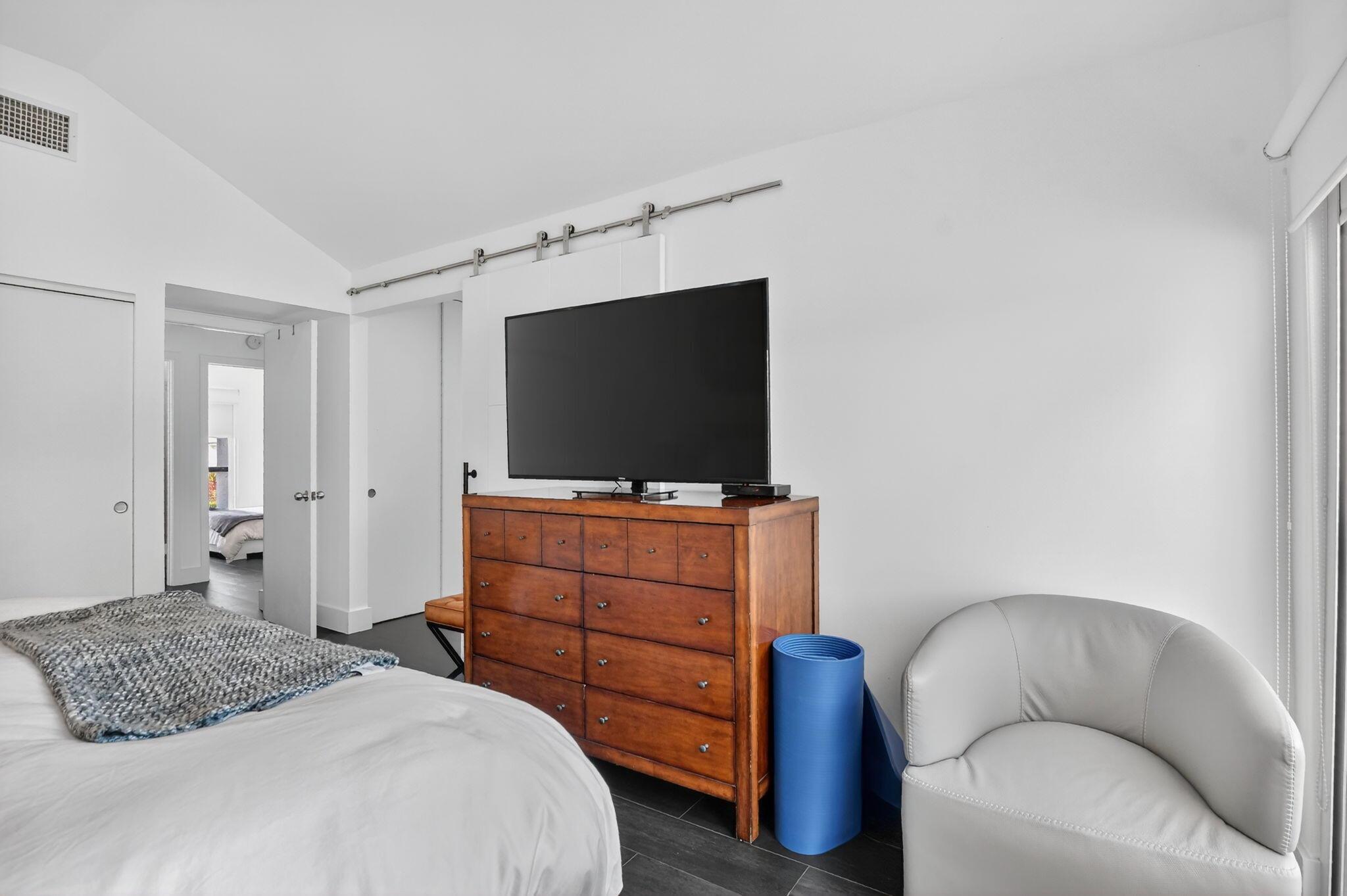 Bridgewood Townhouse - Residential