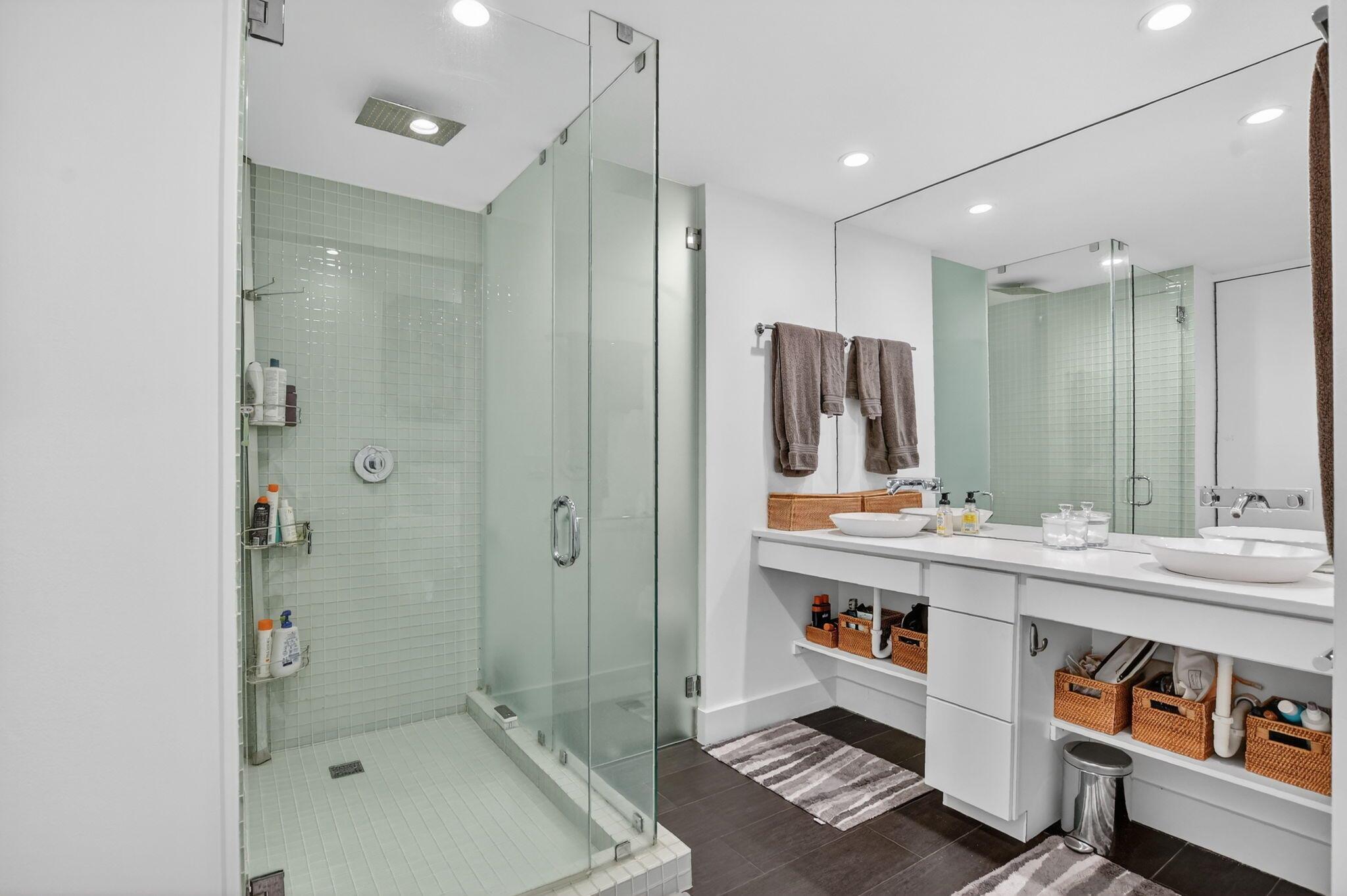 Bridgewood Townhouse - Residential