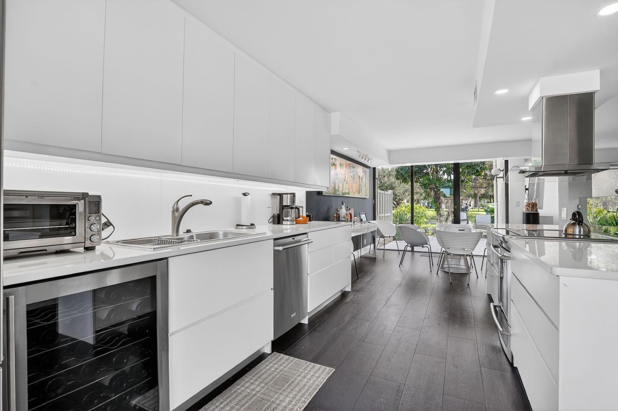 View photos, virtual tours, details... 2306 Bridgewood Drive