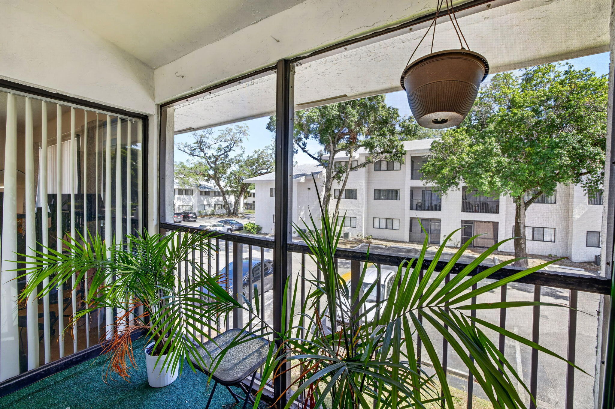 MARINA OAKS CONDO - Residential