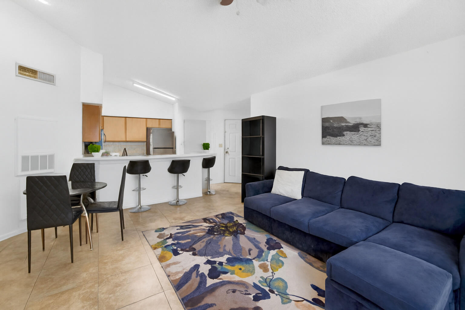 MARINA OAKS CONDO - Residential