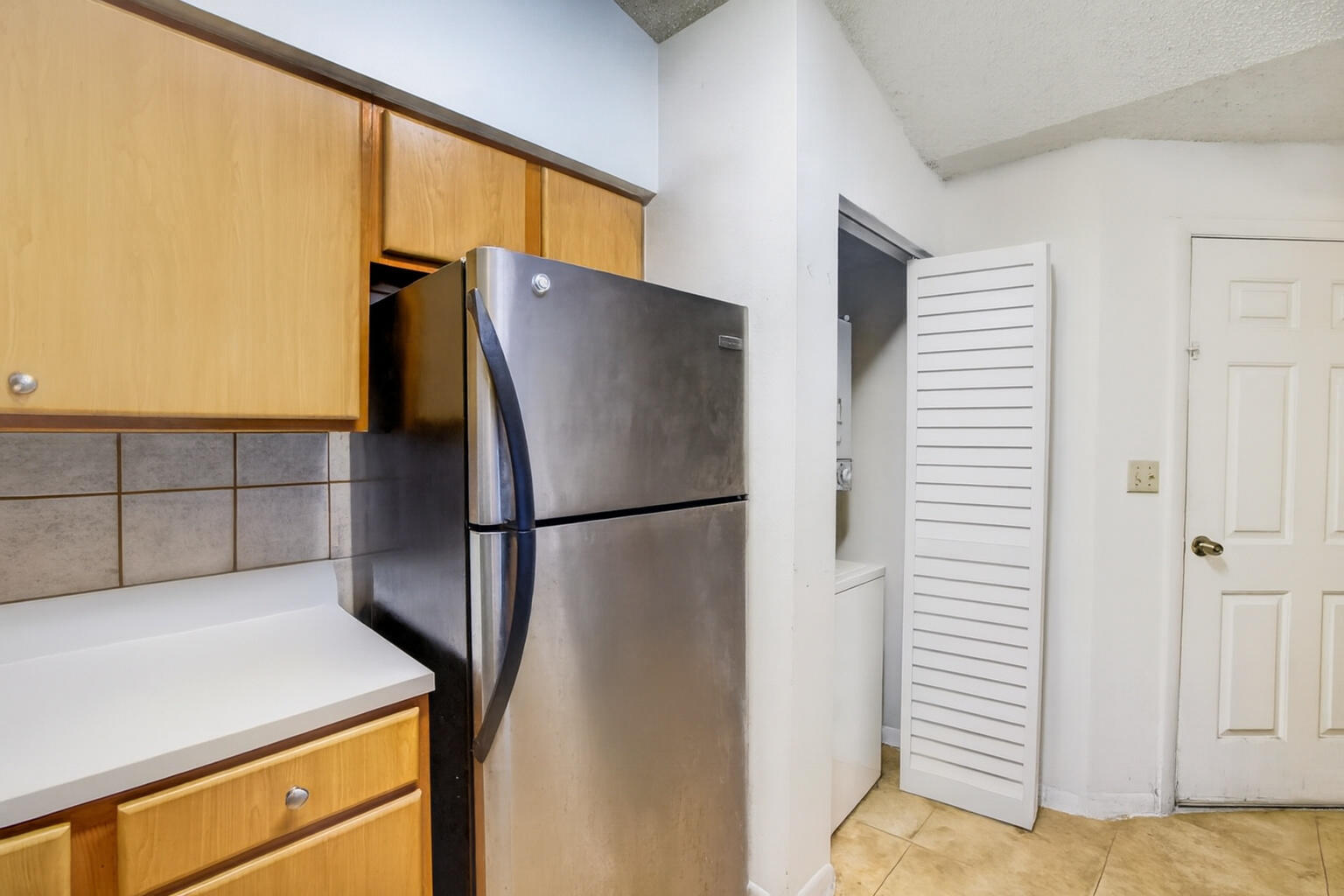 MARINA OAKS CONDO - Residential