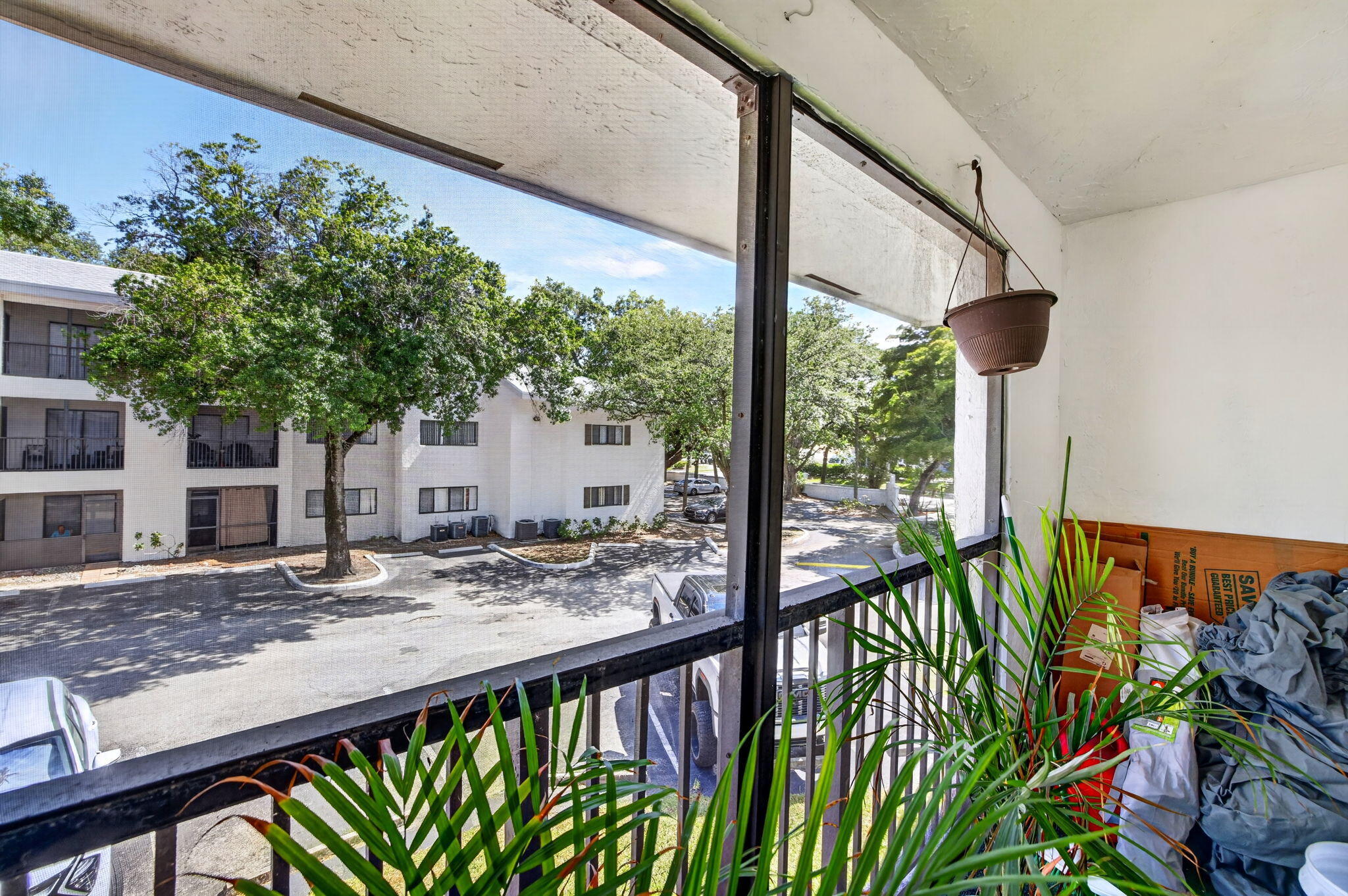 MARINA OAKS CONDO - Residential