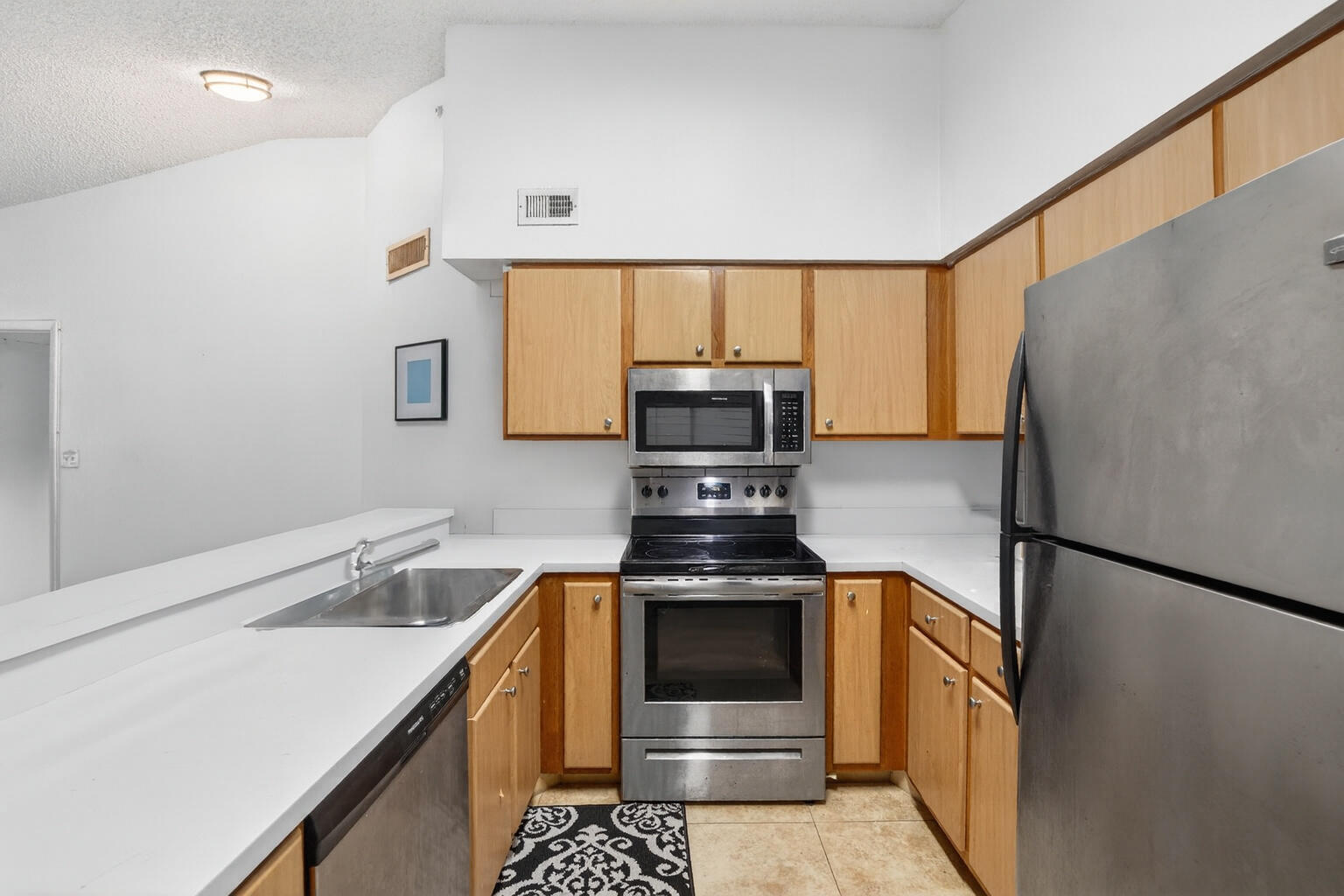 MARINA OAKS CONDO - Residential