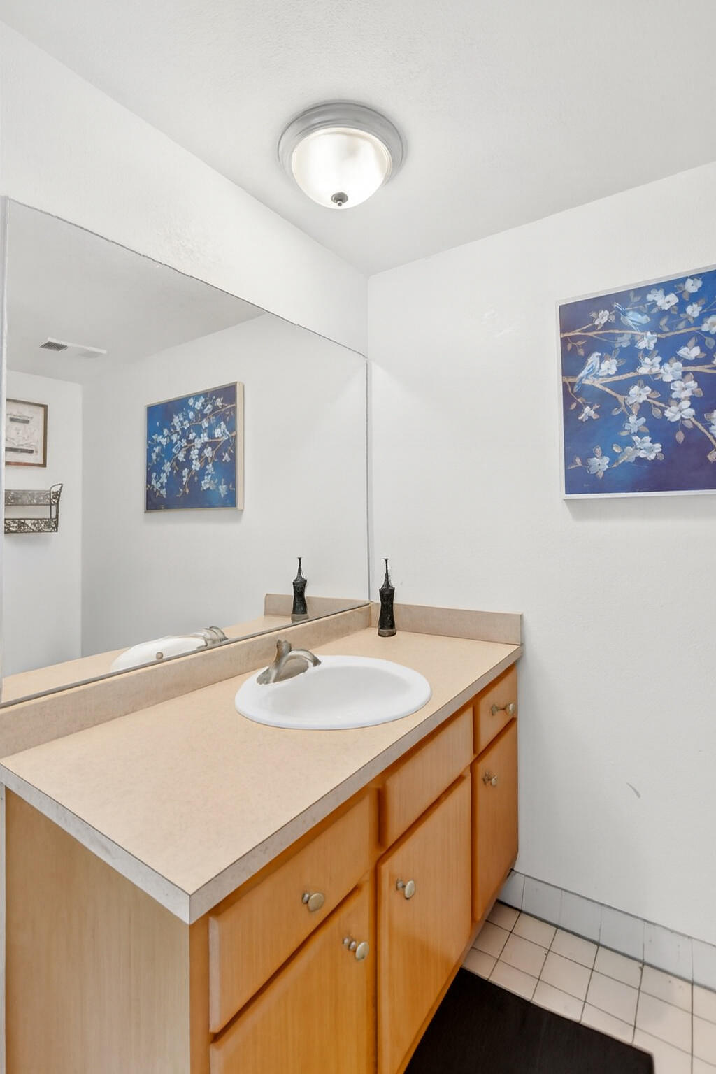 MARINA OAKS CONDO - Residential