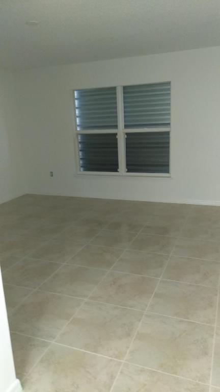 PORT ST LUCIE SECTION 33 - Residential Lease